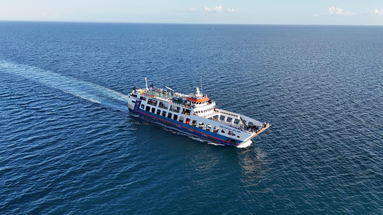 Ferry Image